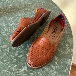 Mexican Huarache Sandals Like New 8